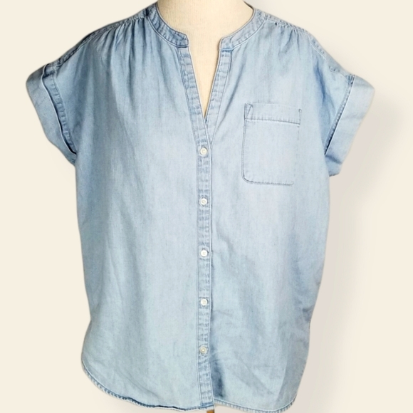 J. Crew Tops - J. Crew Mercantile Cotton/Chambray Button Up Top